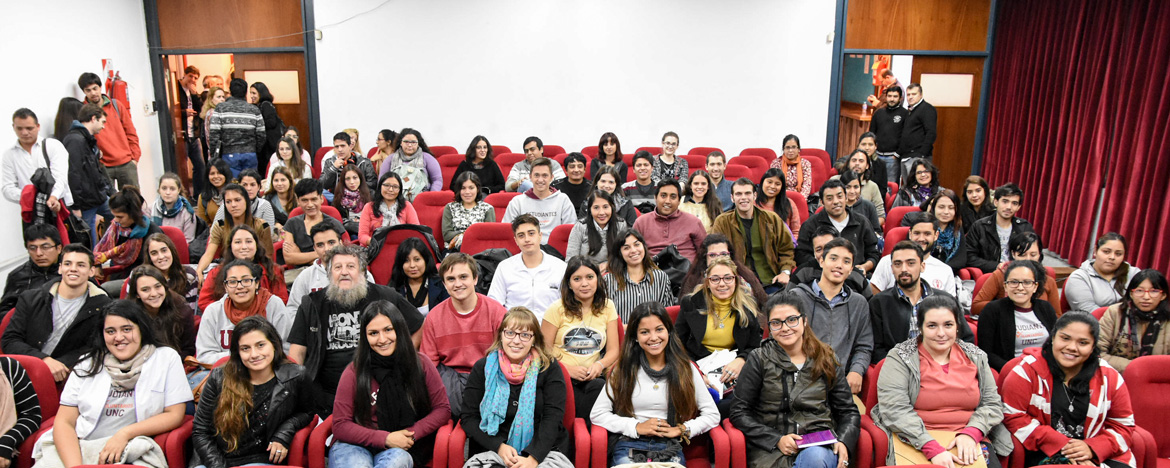 Estudiantes que participarán del programa Compromiso Social Estudiantil