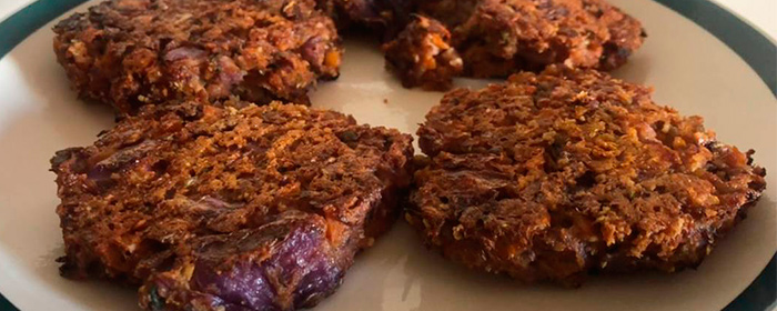 Croquetas de repollo morado y calabacín