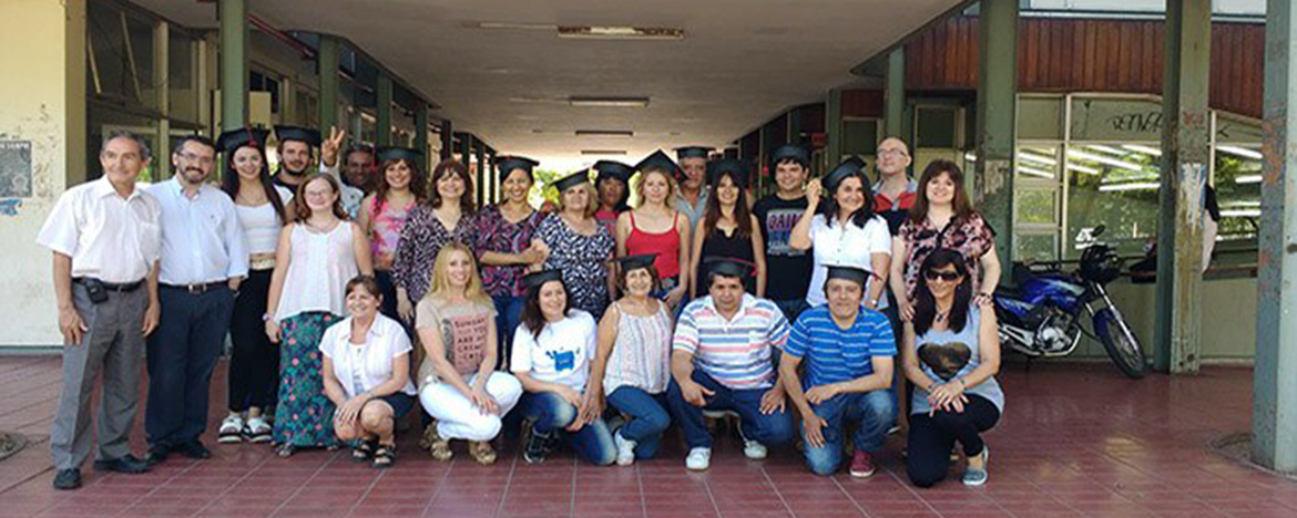 Grupo de alumnos del programa de adultos